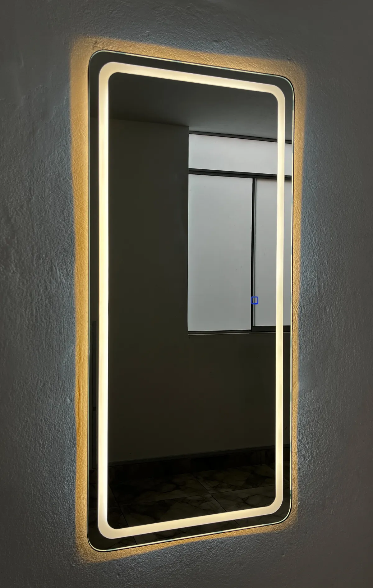 Espejo LED Estocolmo · Rectangular, 120 × 55 cm — Levano Home Perú