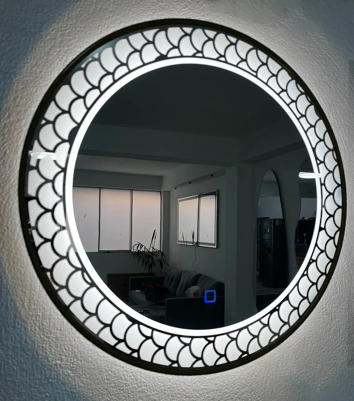 Espejo LED Islandia · Redondo, 60 cm de diámetro — Levano Home Perú