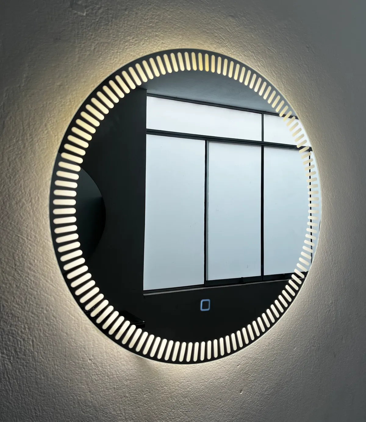 Espejo LED Maxi · Redondo, 60 cm de diámetro — Levano Home Perú